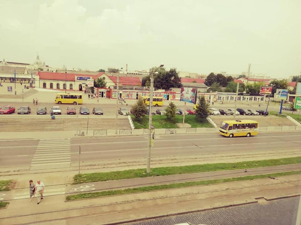 Городоцька 169, Жд Вокзал,Близько Центр,Парковка Lviv Dış mekan fotoğraf